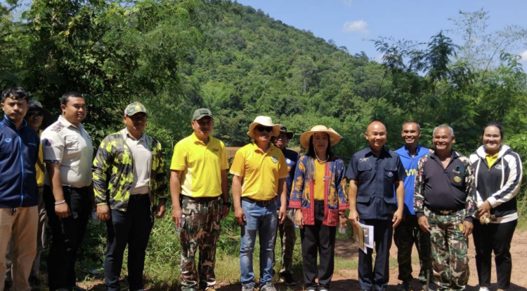 ตรวจสอบแนวเขตจุดทิ้งดินของการขุดลอกอ่างเก็บน้ำเขากรด  7 ตุลาคม 2567